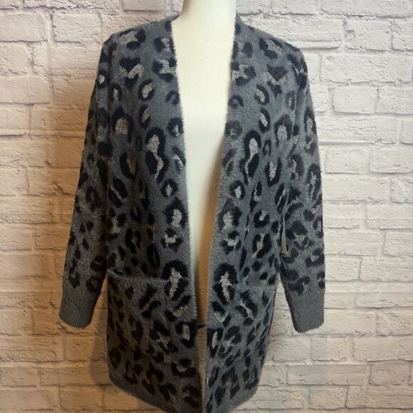 Evolution By Cyrus Women’s NWT Cozy Cheetah Print Cardigan Size Small - Picture 1 of 9
